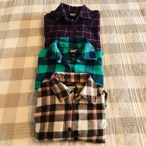 Lands’ End Lot of 3 Flannel Shirts Size XS